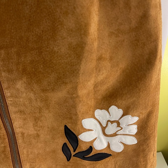 INC suede brown mini skirt size 8 front zipper - Picture 4 of 7